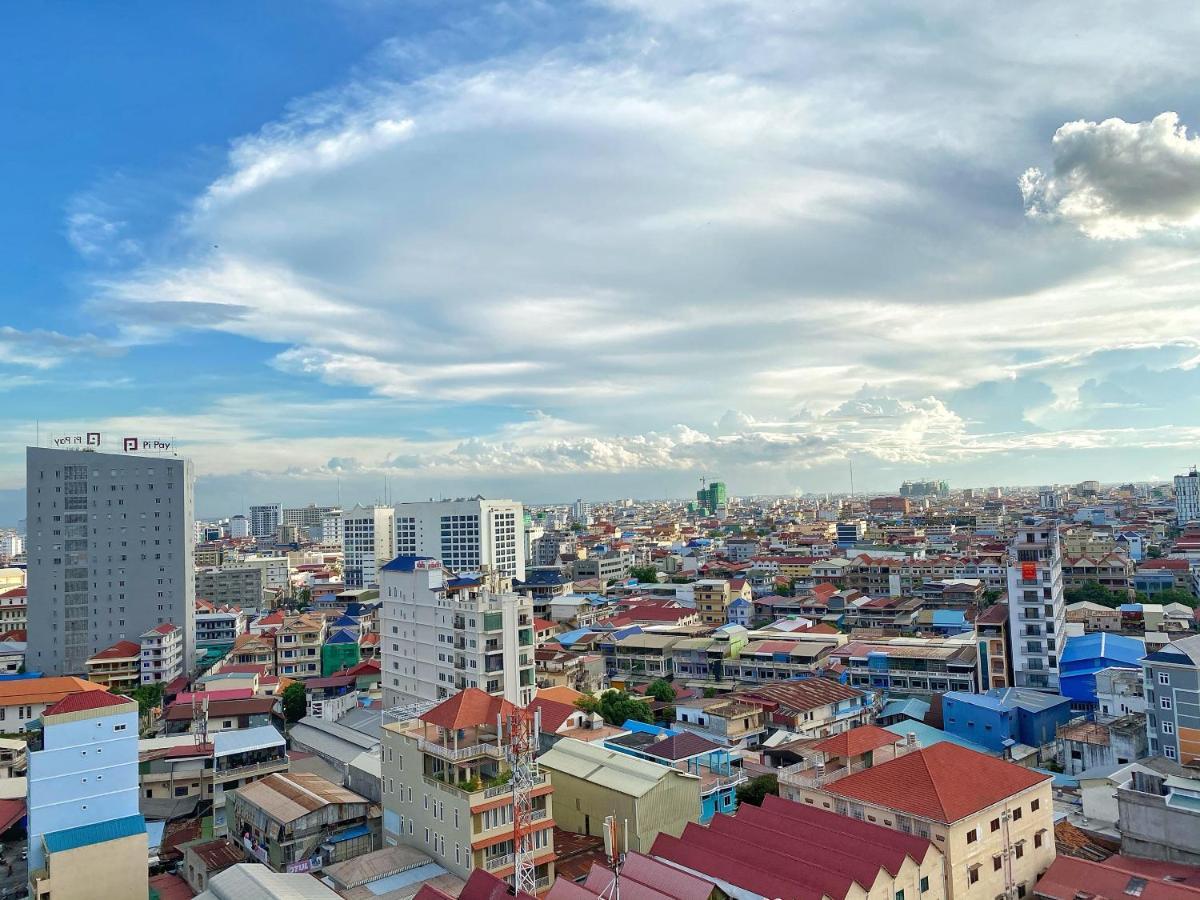 Yunfan Hotel Phnom Penh Zewnętrze zdjęcie