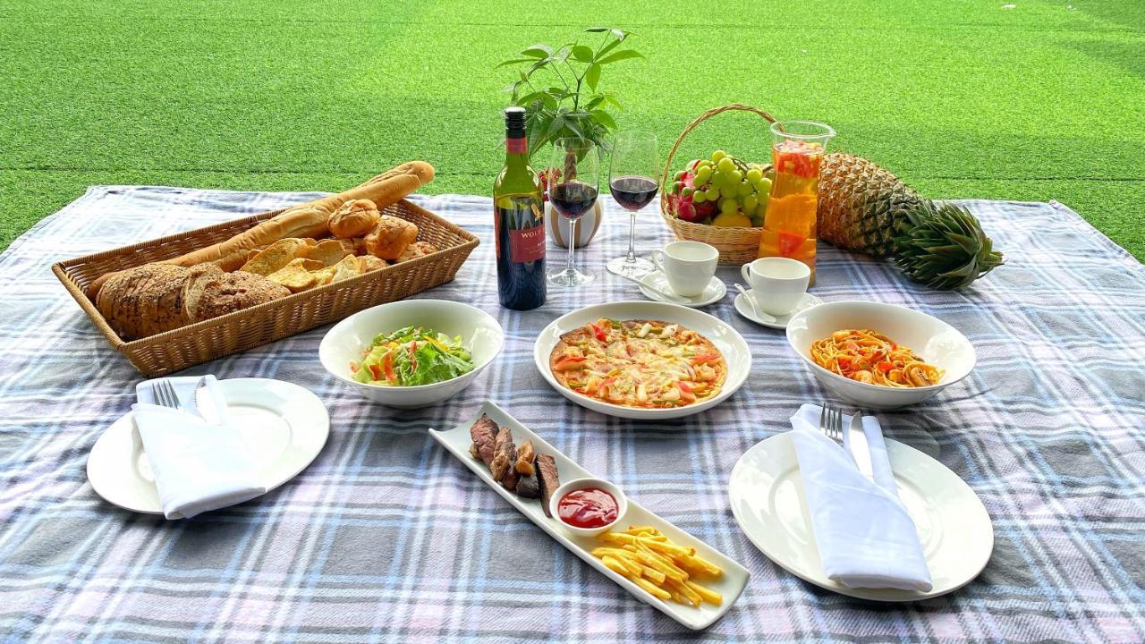 Yunfan Hotel Phnom Penh Zewnętrze zdjęcie