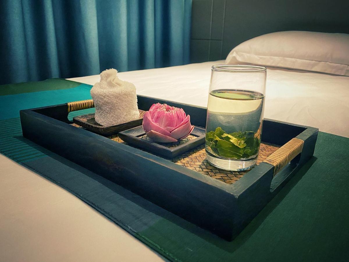Yunfan Hotel Phnom Penh Zewnętrze zdjęcie