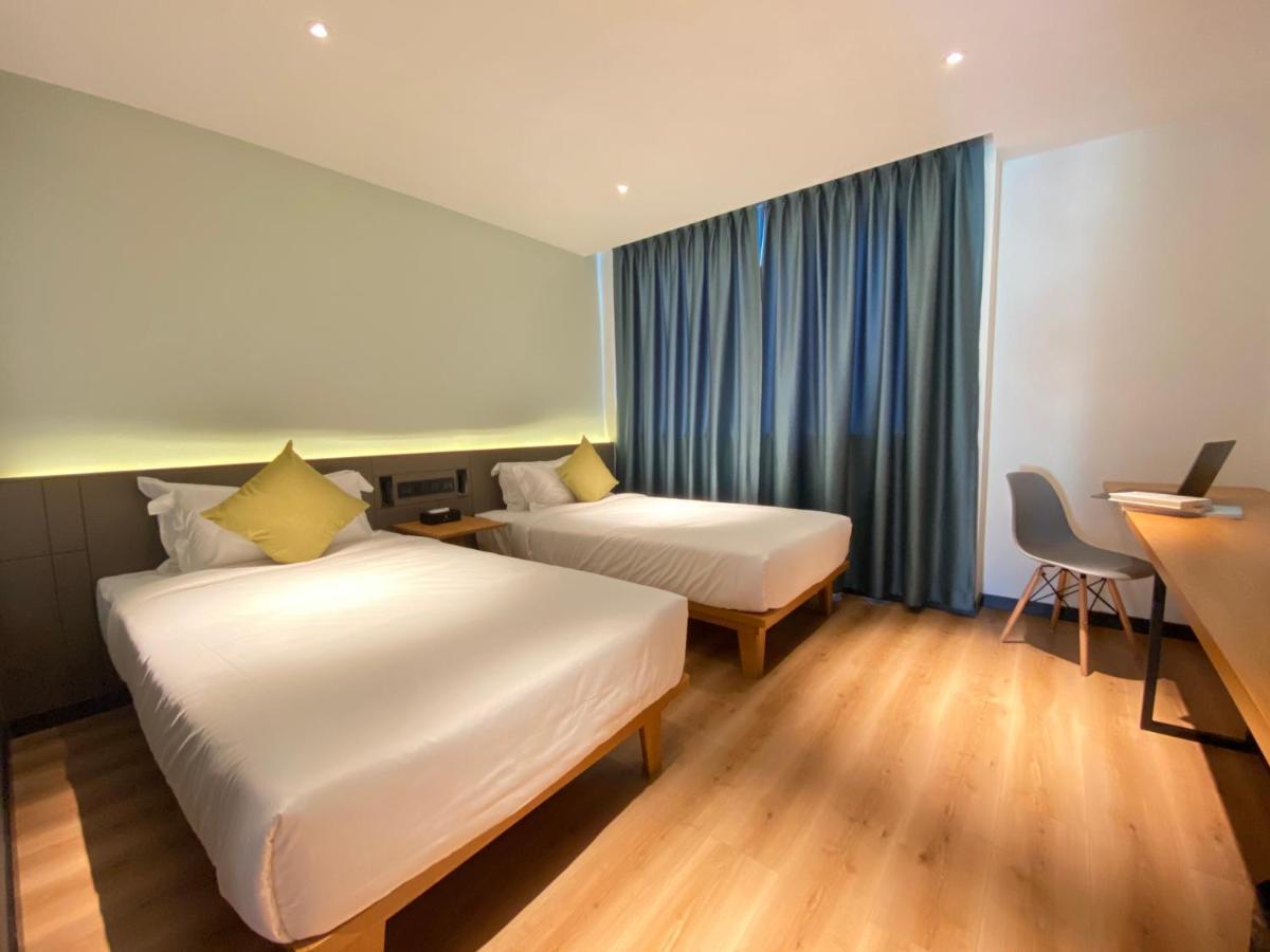 Yunfan Hotel Phnom Penh Zewnętrze zdjęcie
