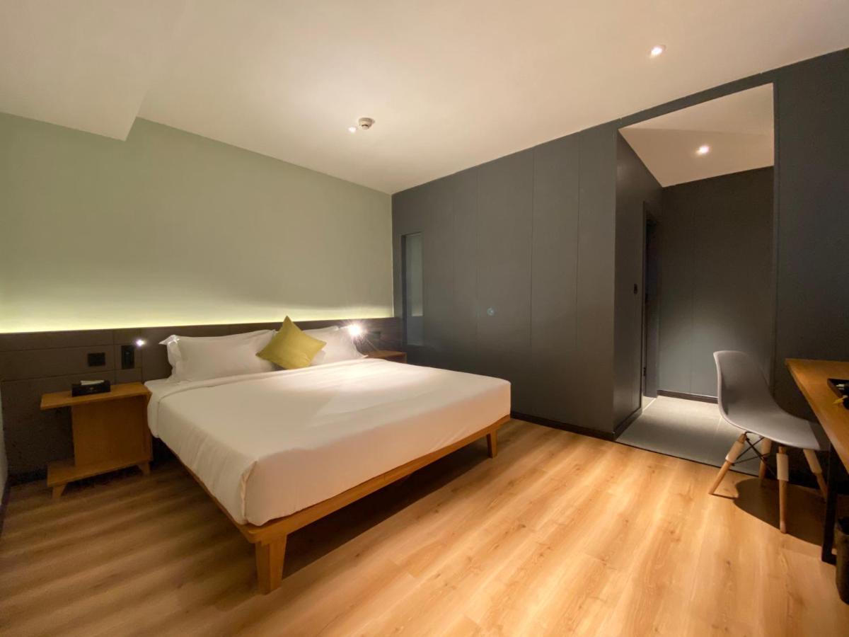 Yunfan Hotel Phnom Penh Zewnętrze zdjęcie