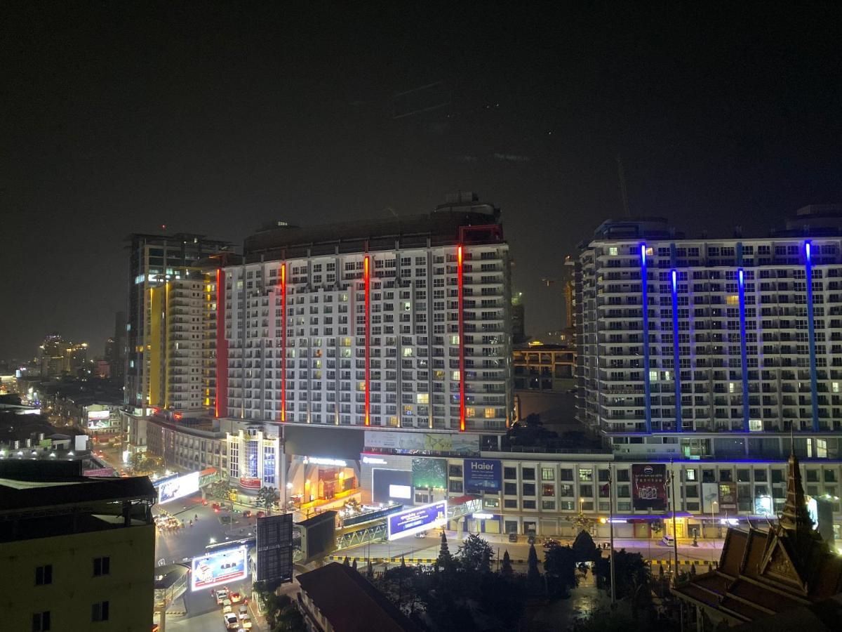 Yunfan Hotel Phnom Penh Zewnętrze zdjęcie