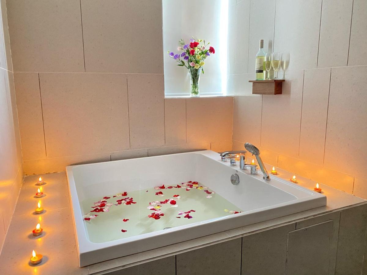 Yunfan Hotel Phnom Penh Zewnętrze zdjęcie