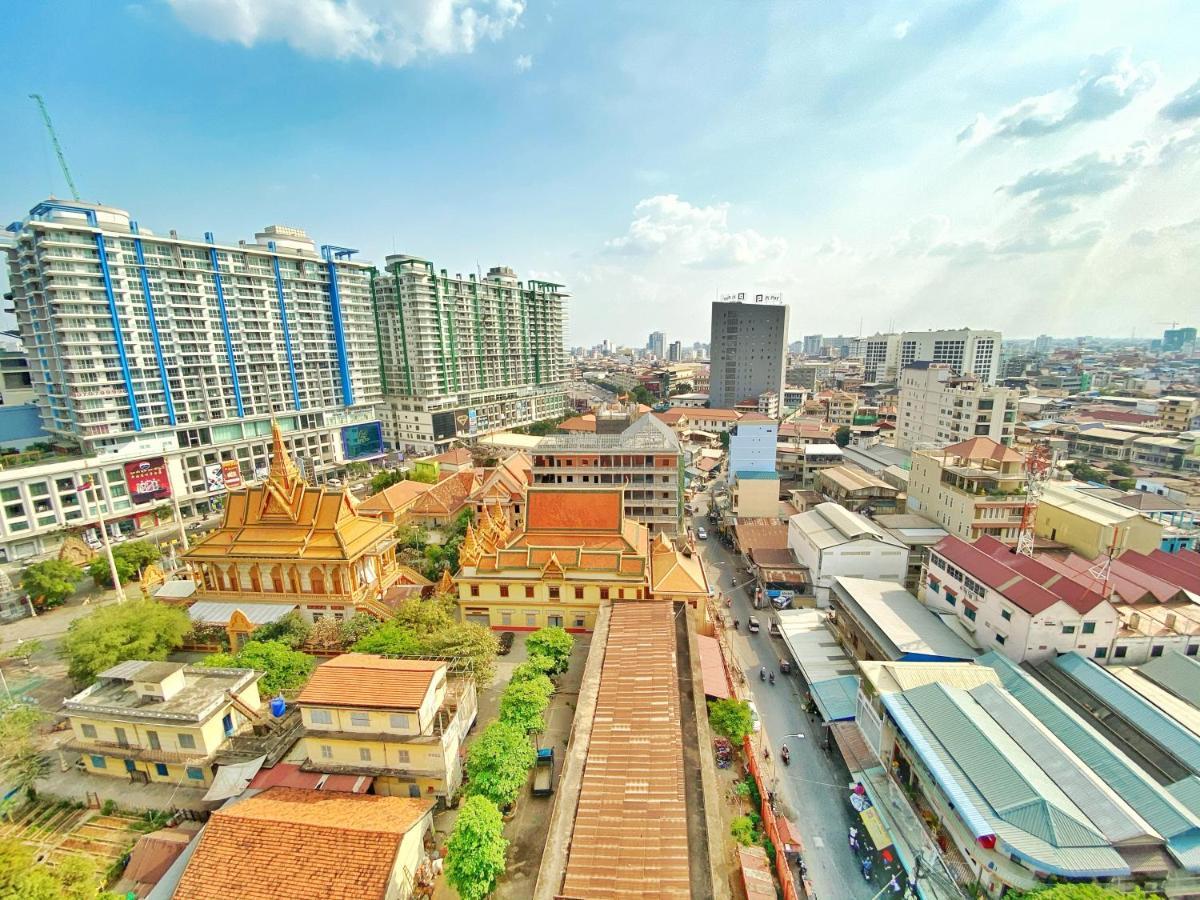 Yunfan Hotel Phnom Penh Zewnętrze zdjęcie